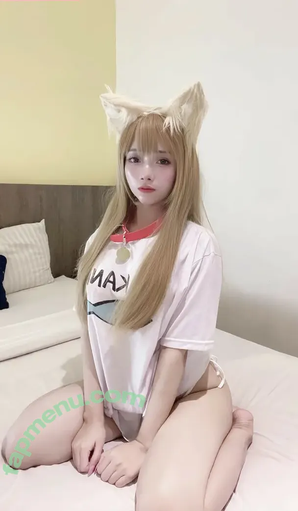 Silbee nude photo #0529 (silbeee_)