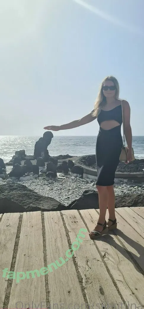 silentlina nude photo #0004 (silent.lina)