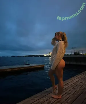 Silje Fredsvik / Lagerqvist / siljefredsvikl nude photo #0042