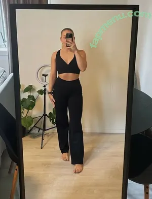 Silje Fredsvik / Lagerqvist / siljefredsvikl nude photo #0061