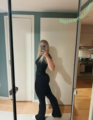 Silje Fredsvik / Lagerqvist / siljefredsvikl nude photo #0071