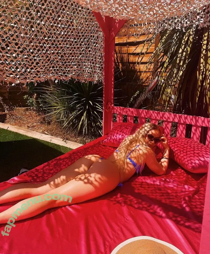 Silje Fredsvik nude photo #0028 (Lagerqvist / siljefredsvikl)