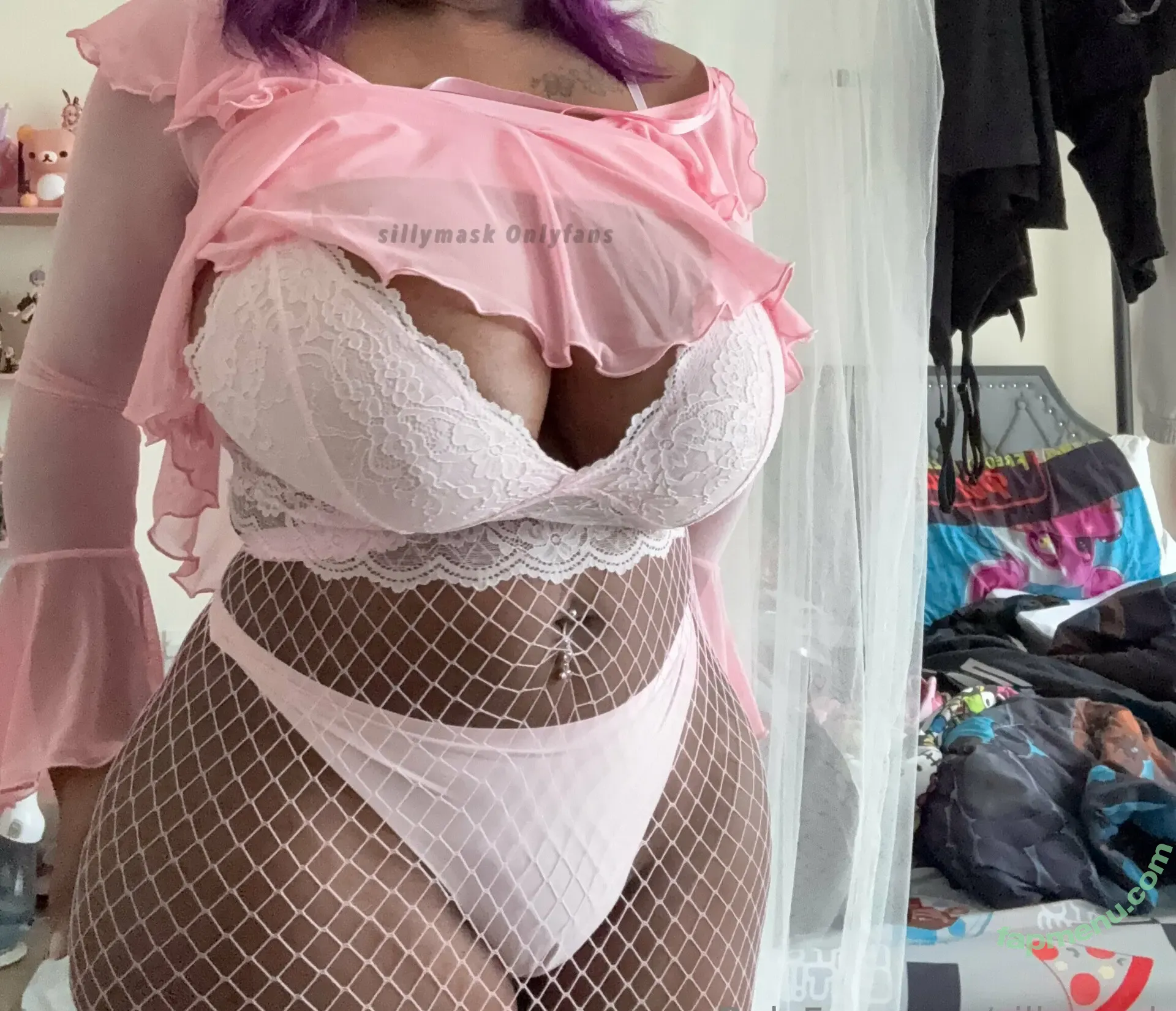 sillymask nude photo #0009 (sillymask)
