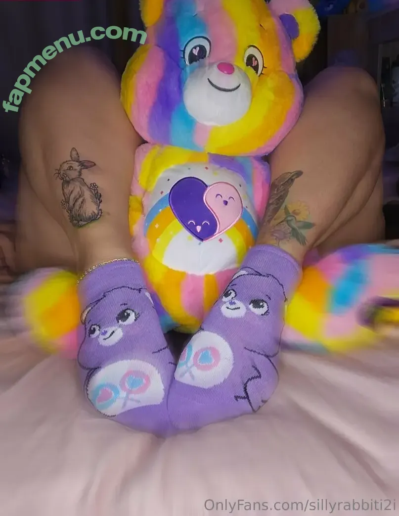 sillyrabbiti2i nude photo #0017 (sillyrabbiti2i)