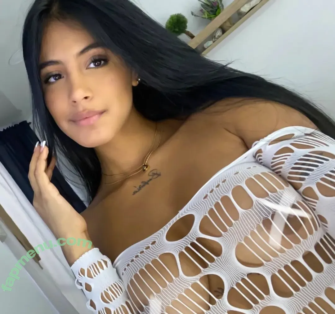 Silvana Londoño nude photo #0028 (Silvana1___ / silvana007)