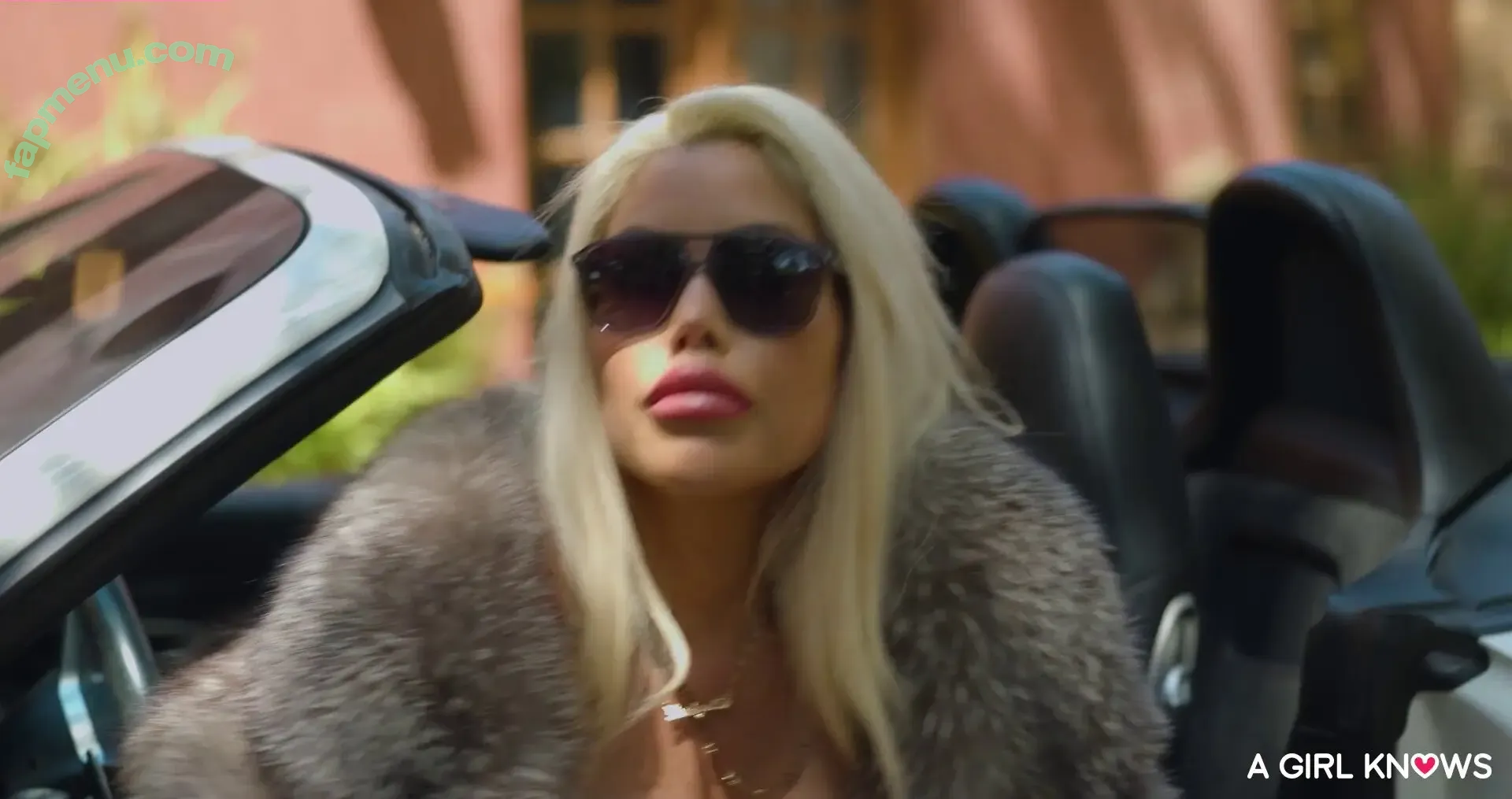 Silvia Saige nude photo #0815 (silviasaigexxx / thesilviasaige)