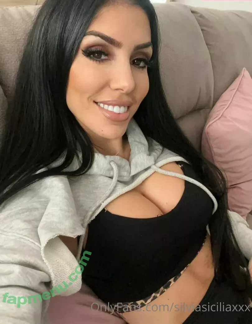 silviasiciliaxxx nude photo #0070 (silviasiciliaxxx)