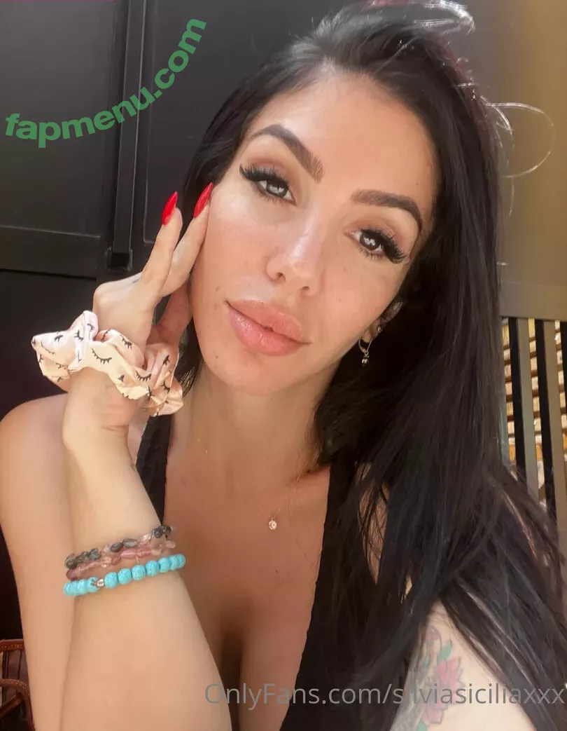 silviasiciliaxxx nude photo #0260 (silviasiciliaxxx)