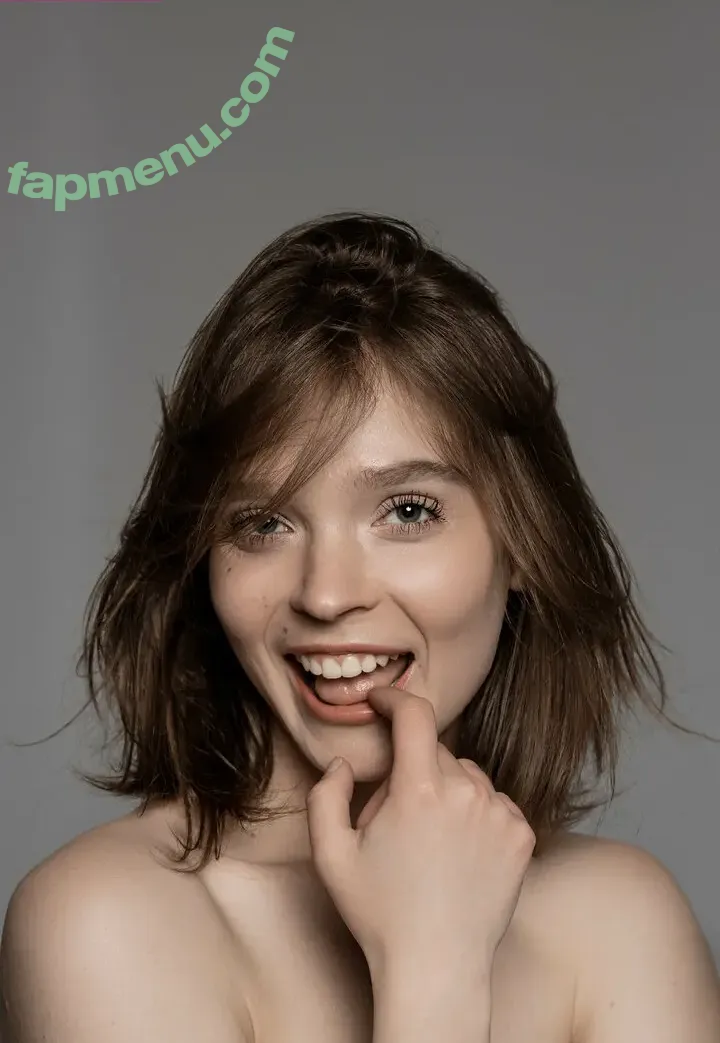 Silvy Sirius nude photo #0029 (silvy_sirius)