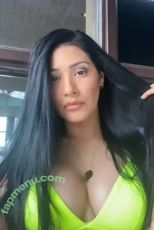 Simaria nude photo #0199