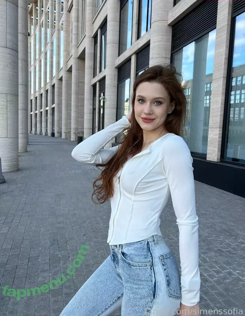 SimensSofia nude photo #0204 (SimensSofia)