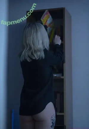 Simge Akkuş / Lildiazem nude photo #0002