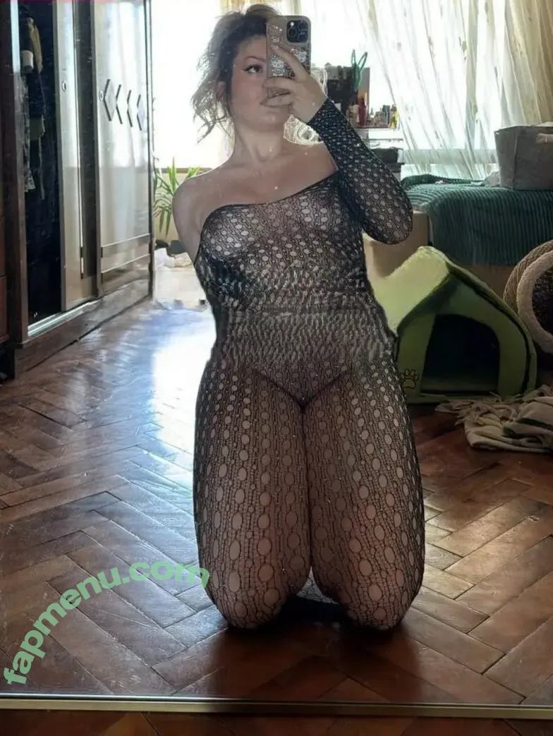 Simge Barankoğlu nude photo #0086 (sbarankoglu1 / simge.barankoğlu)
