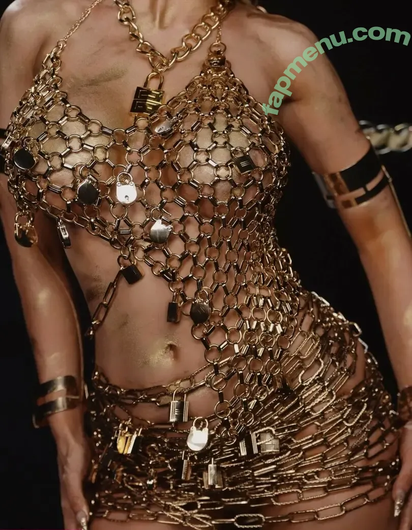 Simona Alphamusic nude photo #0021 (simona_alphamusic)