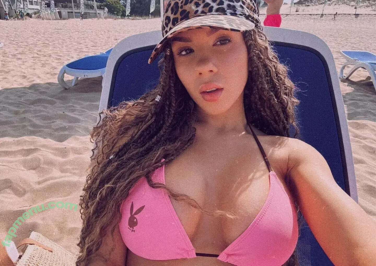 Simona Alphamusic nude photo #0027 (simona_alphamusic)