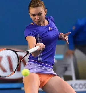 Simona Halep / simonahalep nude photo #0014