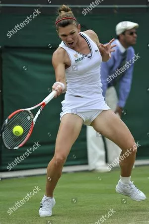 Simona Halep / simonahalep nude photo #0026