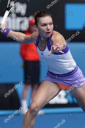 Simona Halep / simonahalep nude photo #0027