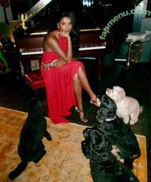 Simone Ashley / simoneasshley nude photo #0269