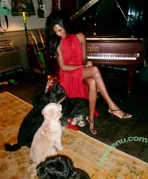 Simone Ashley / simoneasshley nude photo #0272