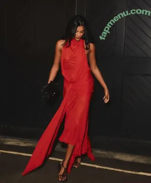 Simone Ashley / simoneasshley nude photo #0274