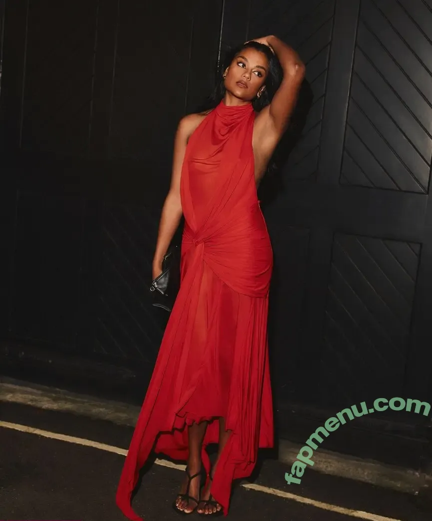 Simone Ashley nude photo #0270 (simoneasshley)