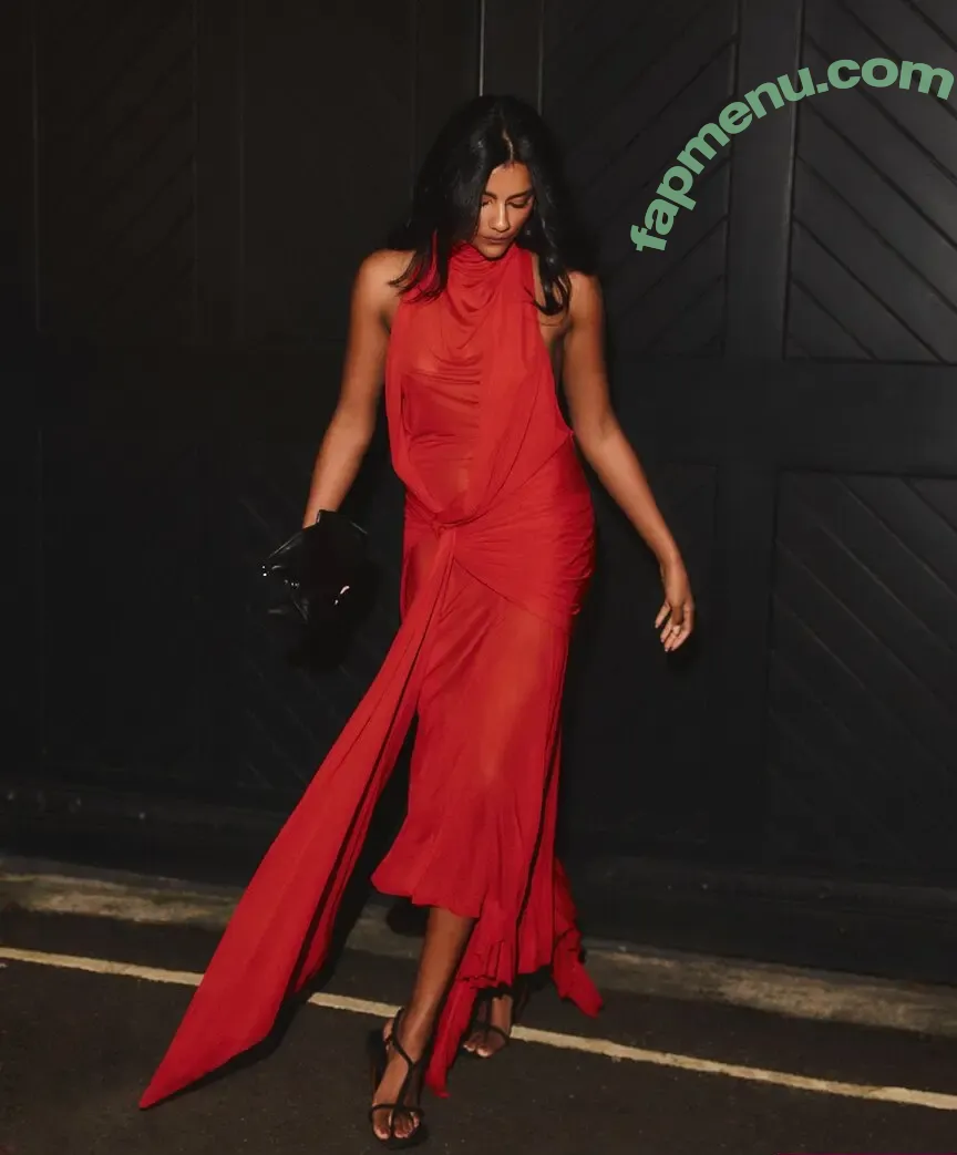 Simone Ashley nude photo #0274 (simoneasshley)