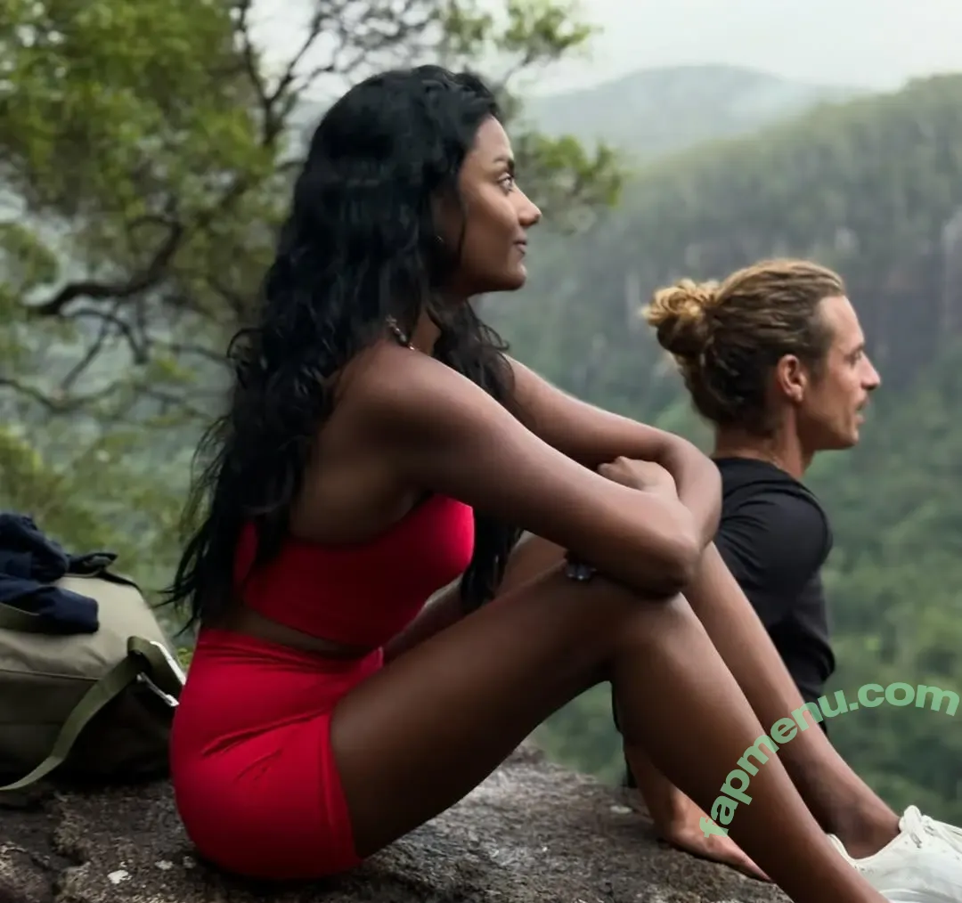 Simone Ashley nude photo #0277 (simoneashley)