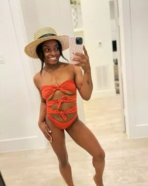 Simone Biles / Simone_Biles / simonebiles / slaymate nude photo #0002