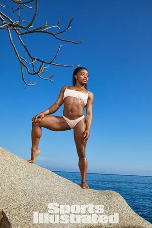 Simone Biles / Simone_Biles / simonebiles / slaymate nude photo #0037