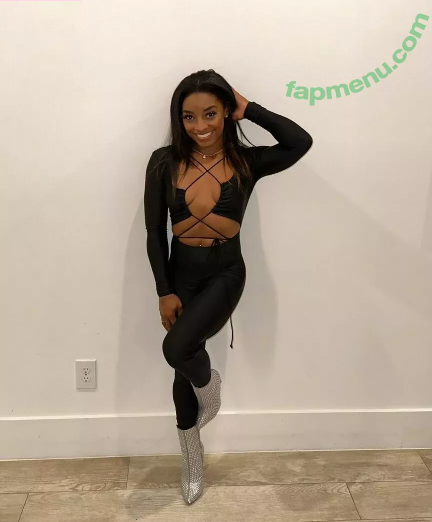 Simone Biles nude photo #0124 (Simone_Biles / simonebiles / slaymate)