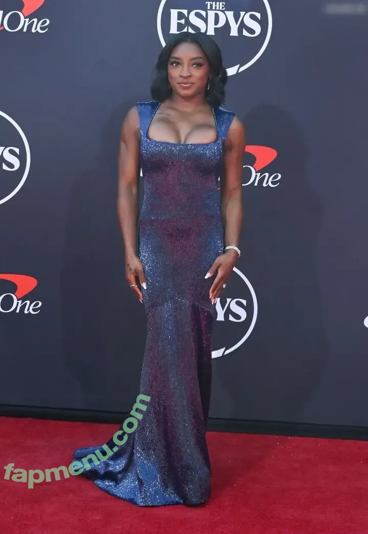 Simone Biles nude photo #0456 (Simone_Biles / simonebiles / slaymate)