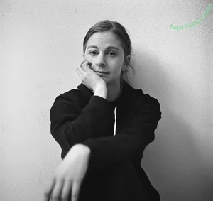 Simone Giertz / simonegiertz nude photo #0035