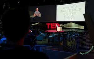 Simone Giertz / simonegiertz nude photo #0110