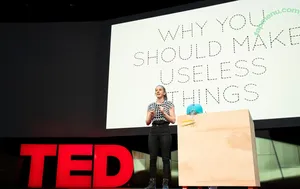 Simone Giertz / simonegiertz nude photo #0111