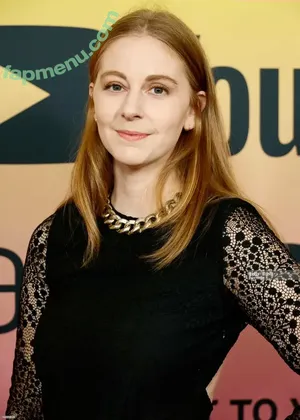 Simone Giertz / simonegiertz nude photo #0177