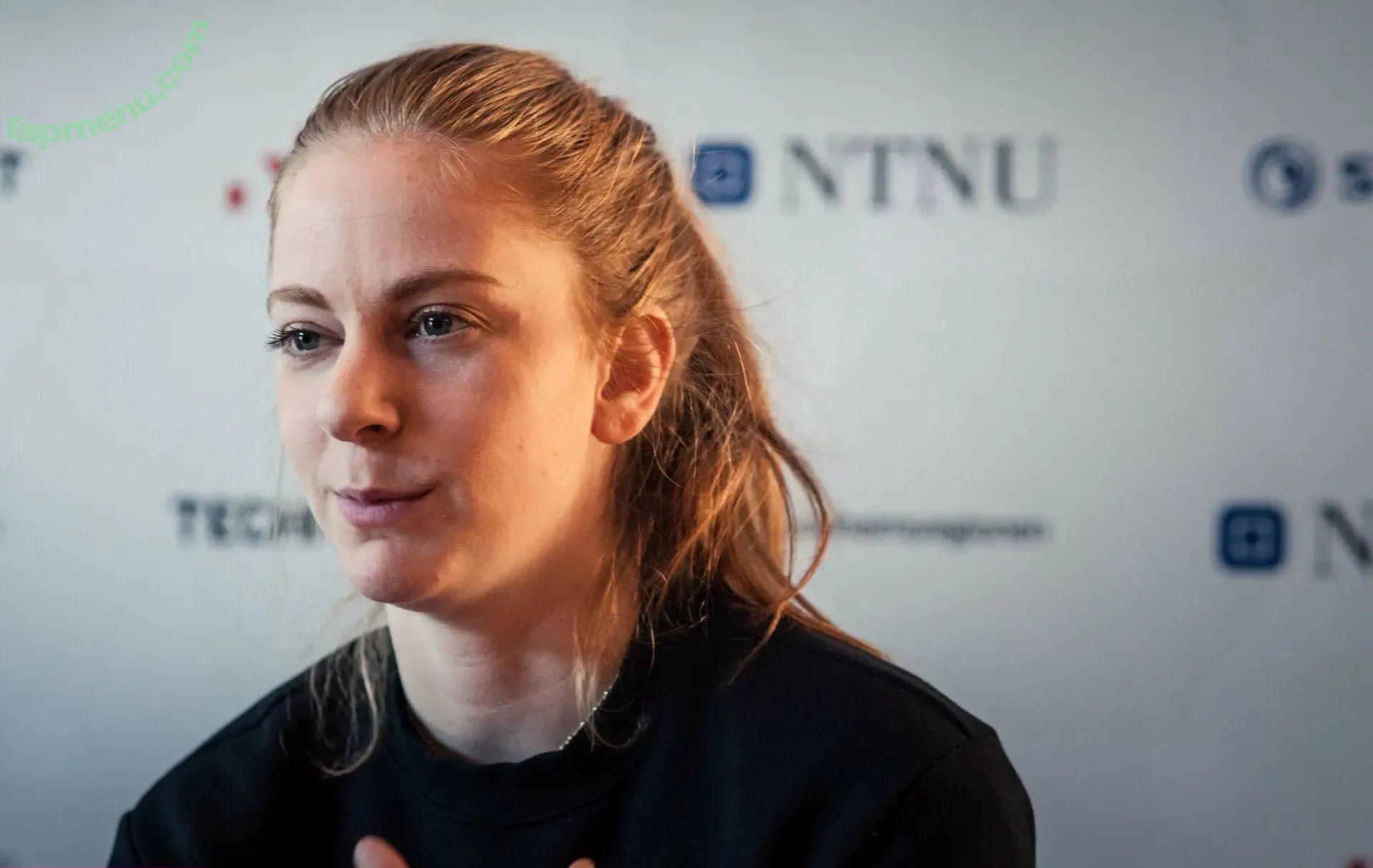 Simone Giertz nude photo #0063 (simonegiertz)