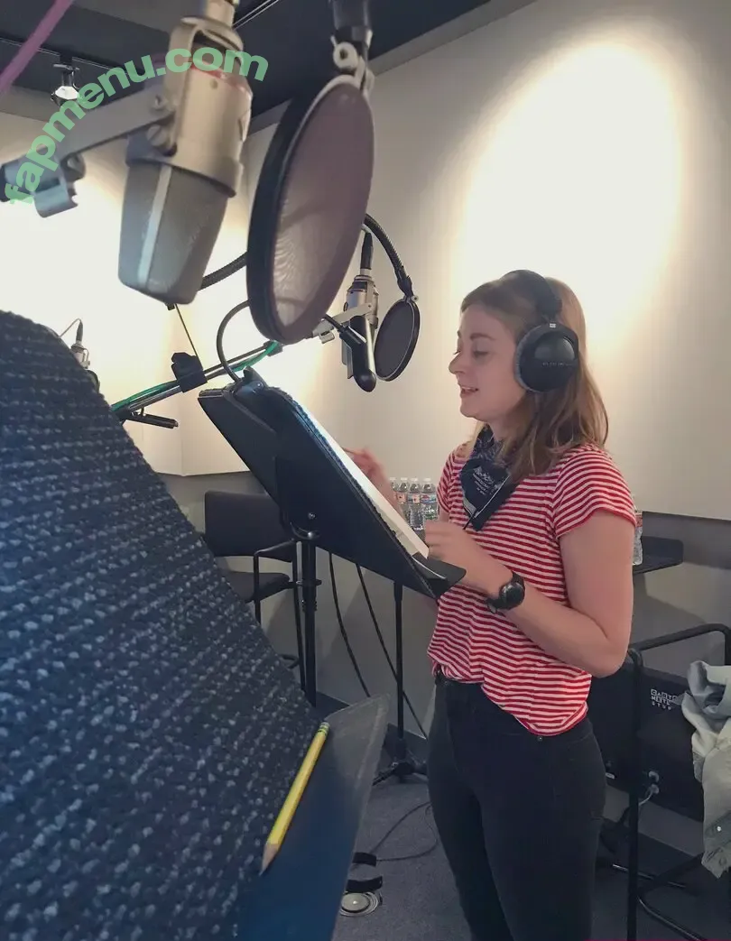 Simone Giertz nude photo #0138 (simonegiertz)