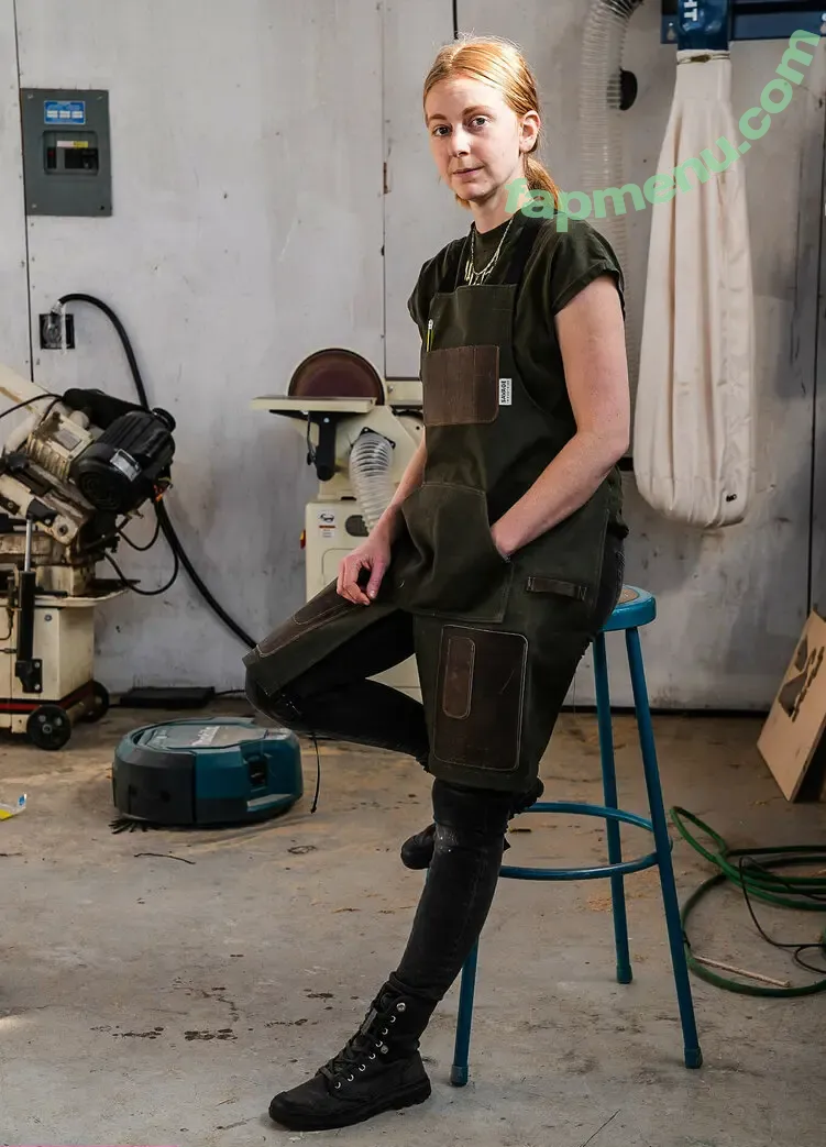 Simone Giertz nude photo #0146 (simonegiertz)