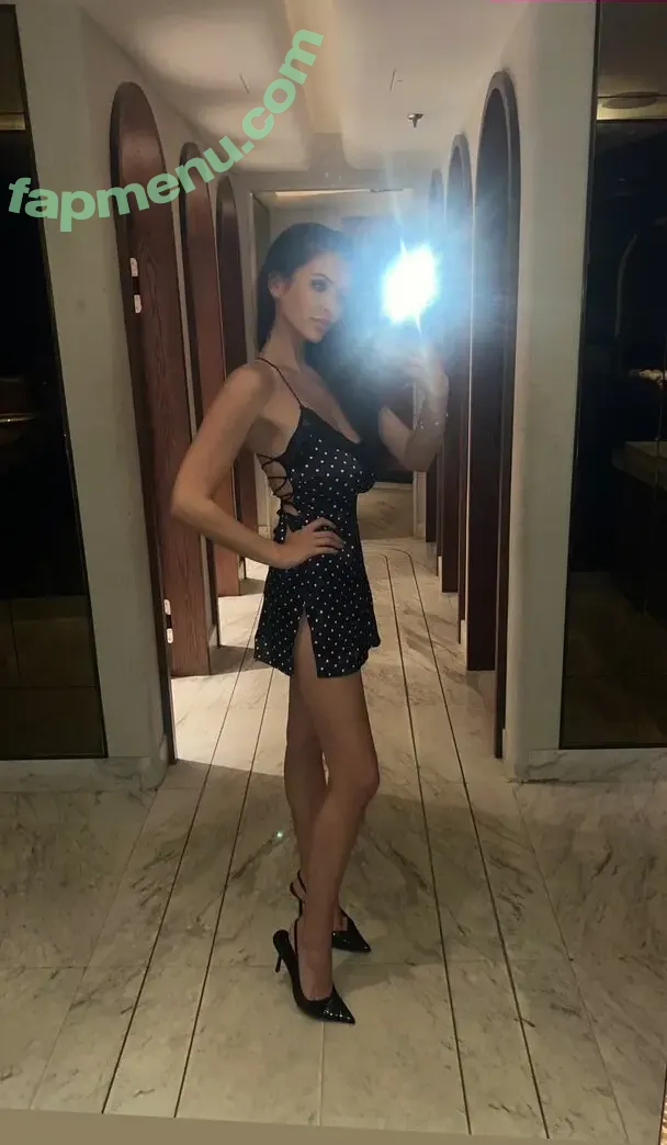 Simone Goodall nude photo #0231 (gal_gadot / simonedoll / simonegoodall1)