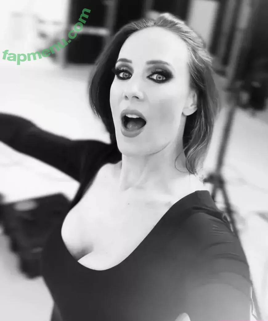 Simone Simons nude photo #0032 (simonesimons)