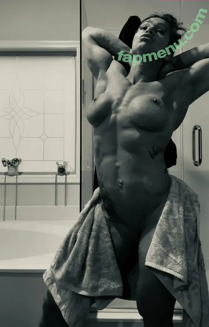 Simone Steele nude photo #0065 (simonesteele / steelesimone7 / thesimonesteele)