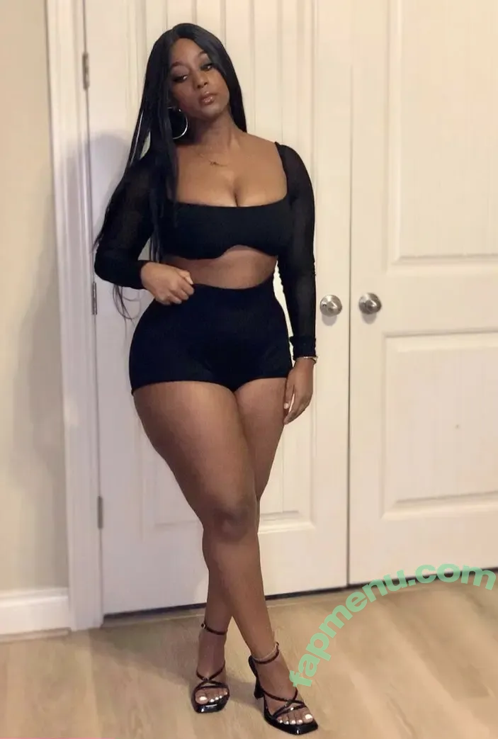 Simonebailey nude photo #0001 (sim1bailey)