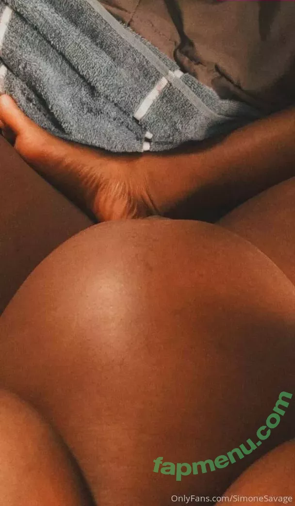 simonesavage nude photo #0003 (summoresimone)