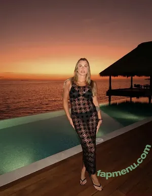 SimpCity Forums / reel nude photo #0020