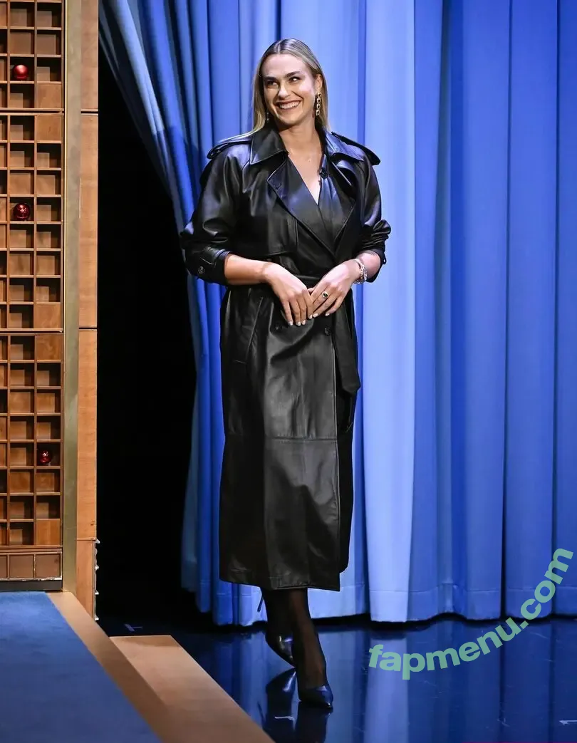 SimpCity Forums nude photo #0028 (reel)