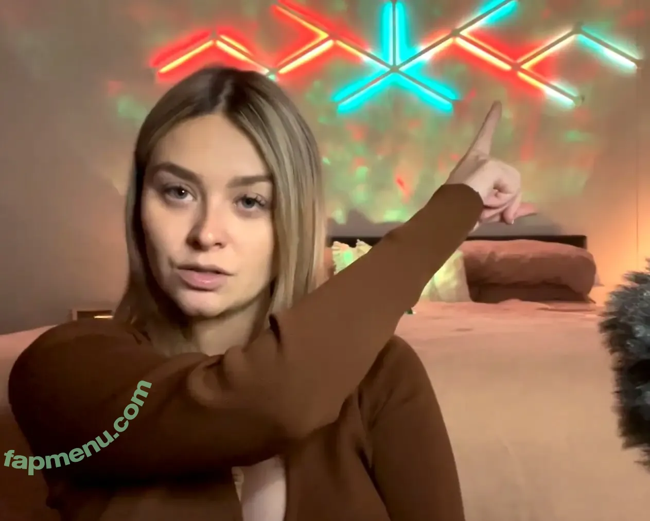 Simply Kel ASMR nude photo #0134 (kellymorgannn_ / user)