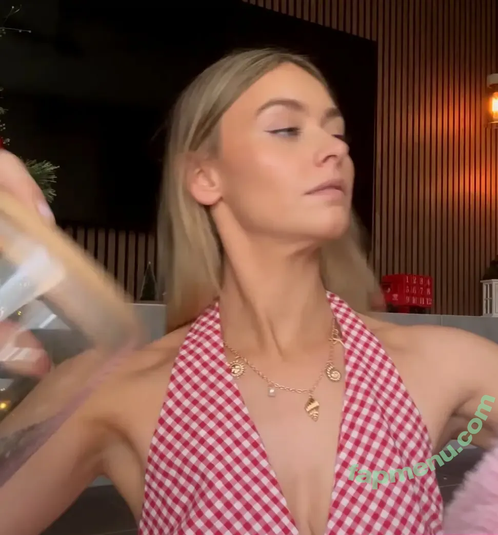 Simply Kel ASMR nude photo #0140 (kellymorgannn_ / user)