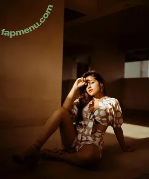 Simran Kaur / simrankonly / symrann.k nude photo #0102
