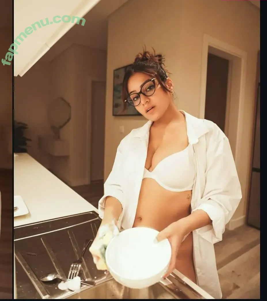 Simran Kaur nude photo #0024 (symrann.k)